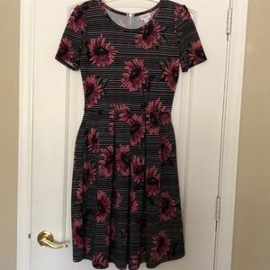 Lularoe Unicorn Daisy Amelia Dress